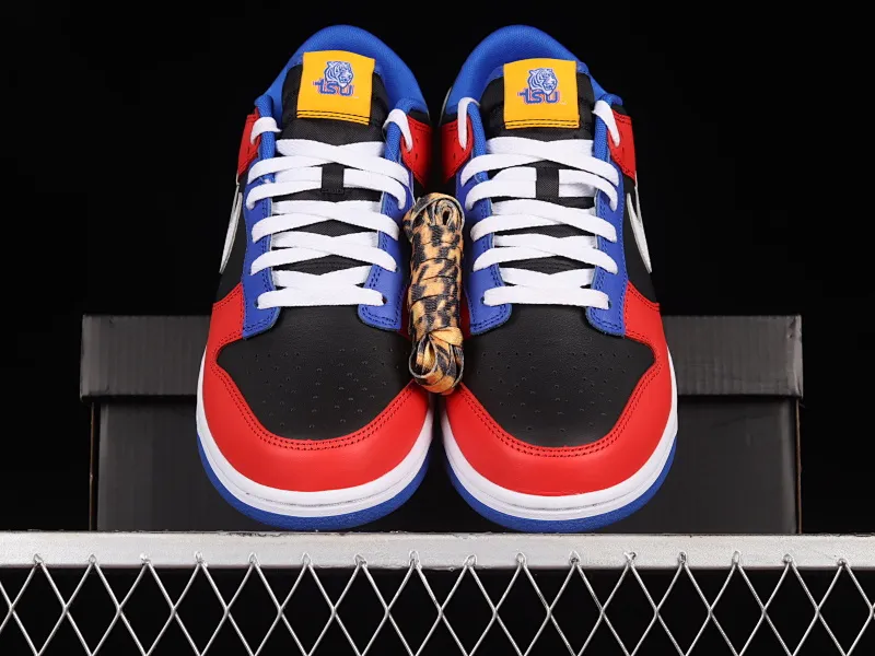 All categories Nk SB Dunk series Nk SB Dunk Low low-top sneakers C version Nk Dunk Low "TSU" University theme series SB low-top sports and leisure sneakers DR6190-100